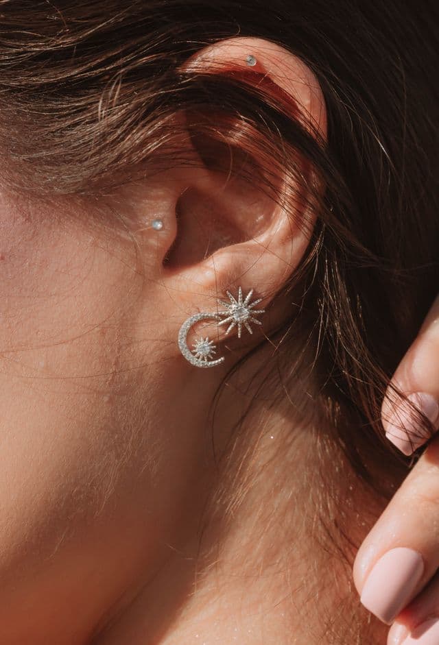 Ear Lobe & Cartilage Piercing
